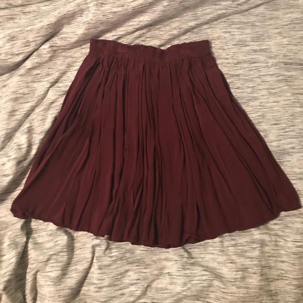 Brandy Melville High waist A Line Pleated Skirt