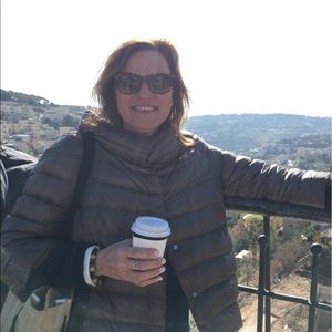 Meet your Posher, Amy