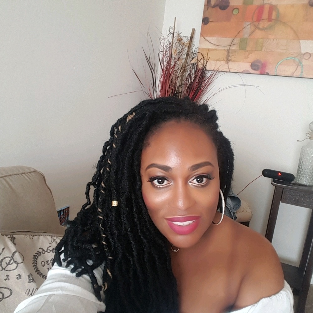 Meet your Posher, Naeemah