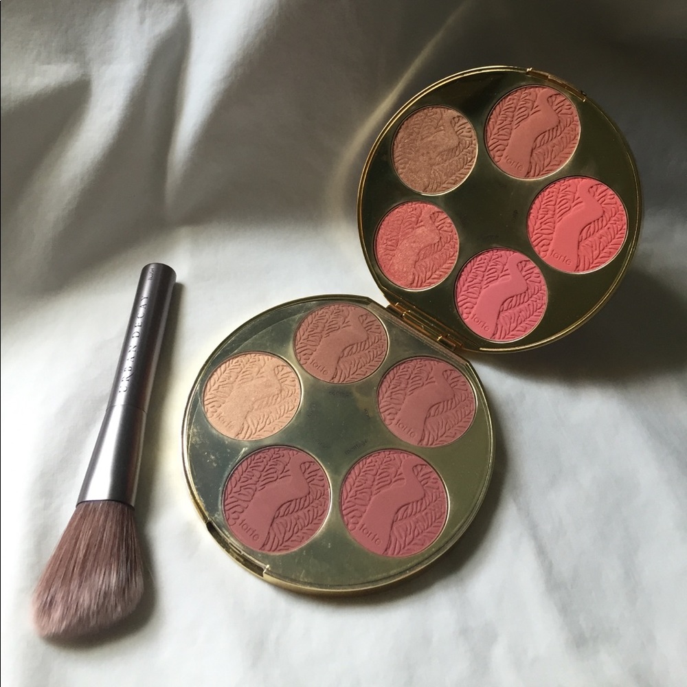 Tarte Blush Whee