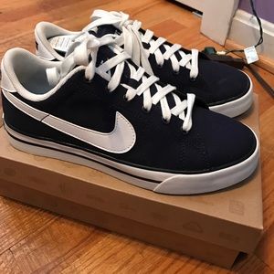 Will be closing account soon ‼️ Nike Sweet Classic