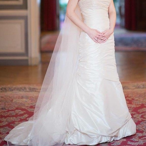 Ines Di Santo Susanna Wedding Dress - Picture 4 of 4