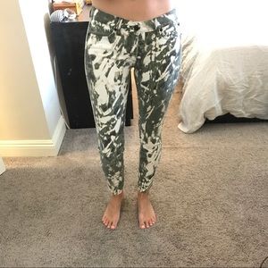 Bebe printed jeans