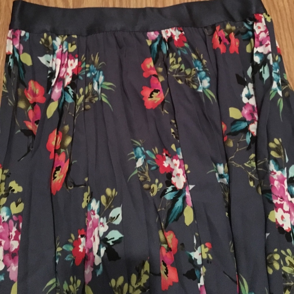 Express Blue Flora Skirt (mini)
