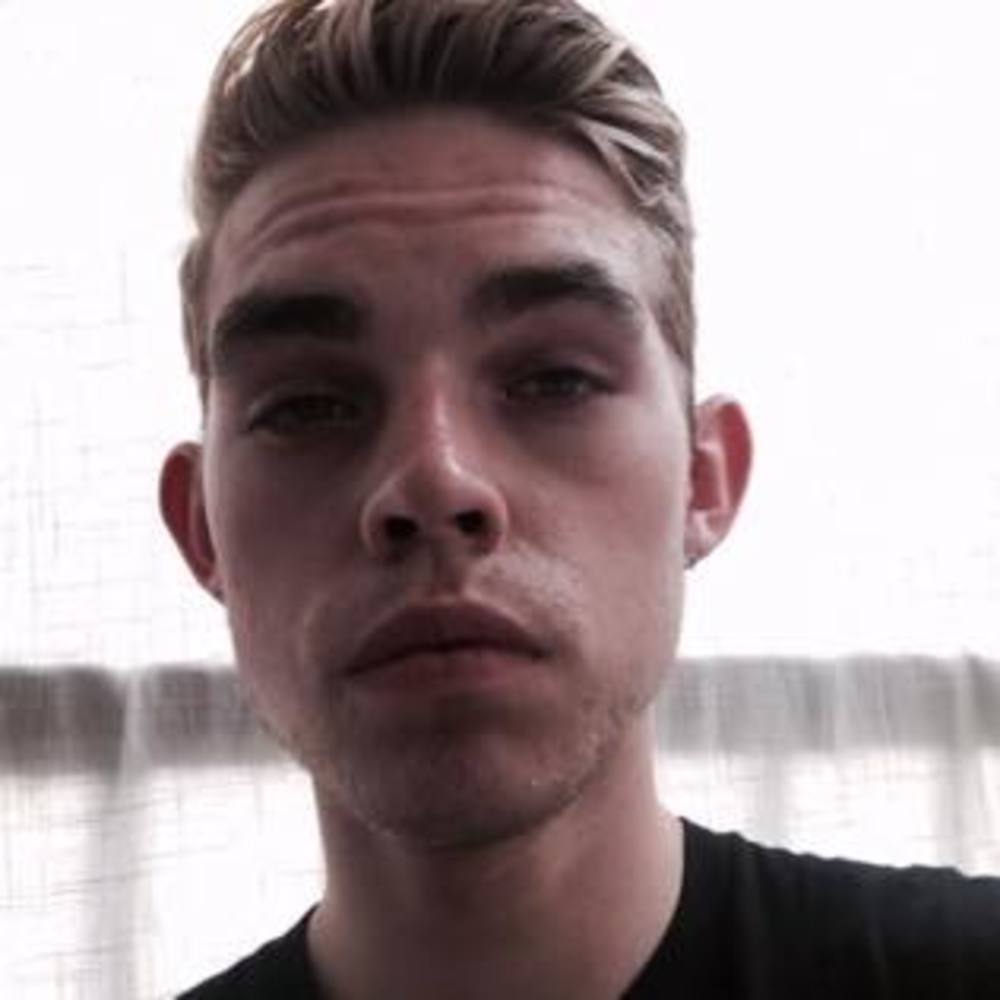 Meet your Posher, Jace