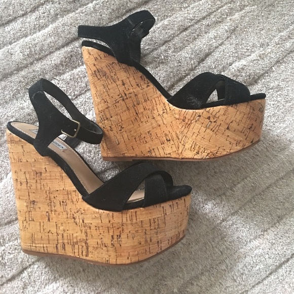 STEVE MADDEN: Cork Wedges - Picture 2 of 3