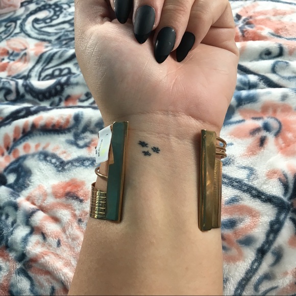 Adjustable bracelet - Picture 4 of 4