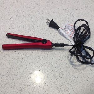 New mini travel straightener