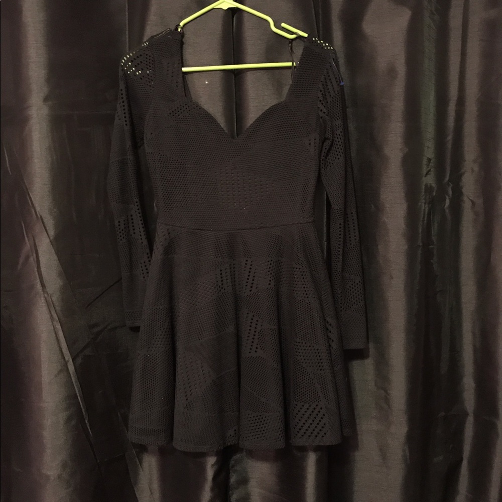 NWT Black heart shaped dress size Small