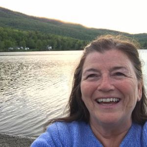 Meet your Posher, Yvette