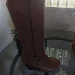 Boots (Wedge)