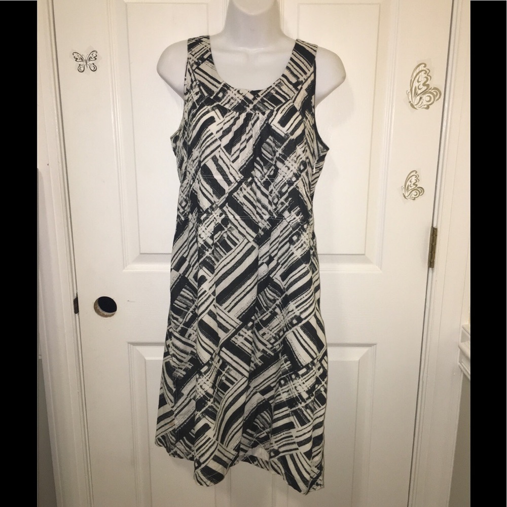 Madison Black and White Dress