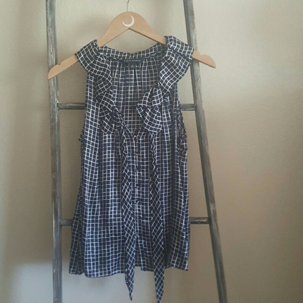 Banana Republic Satin Sleeveless S