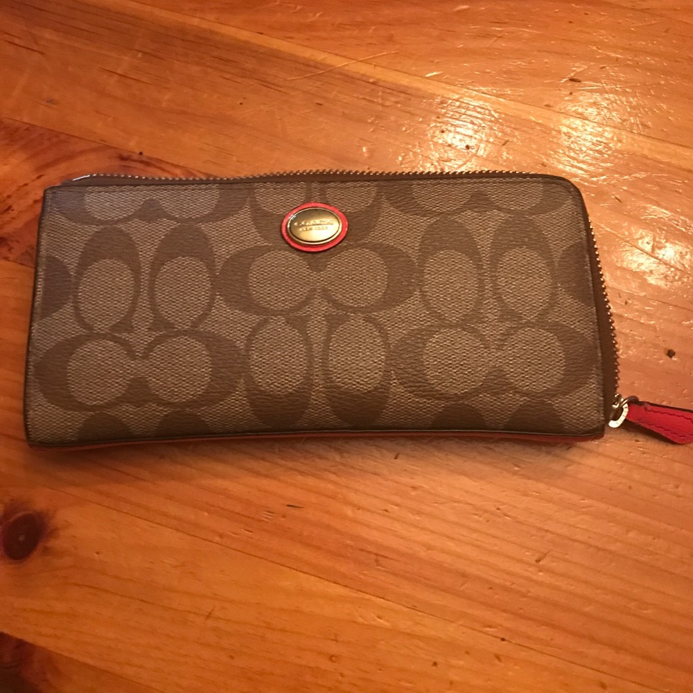 Coach wallet
