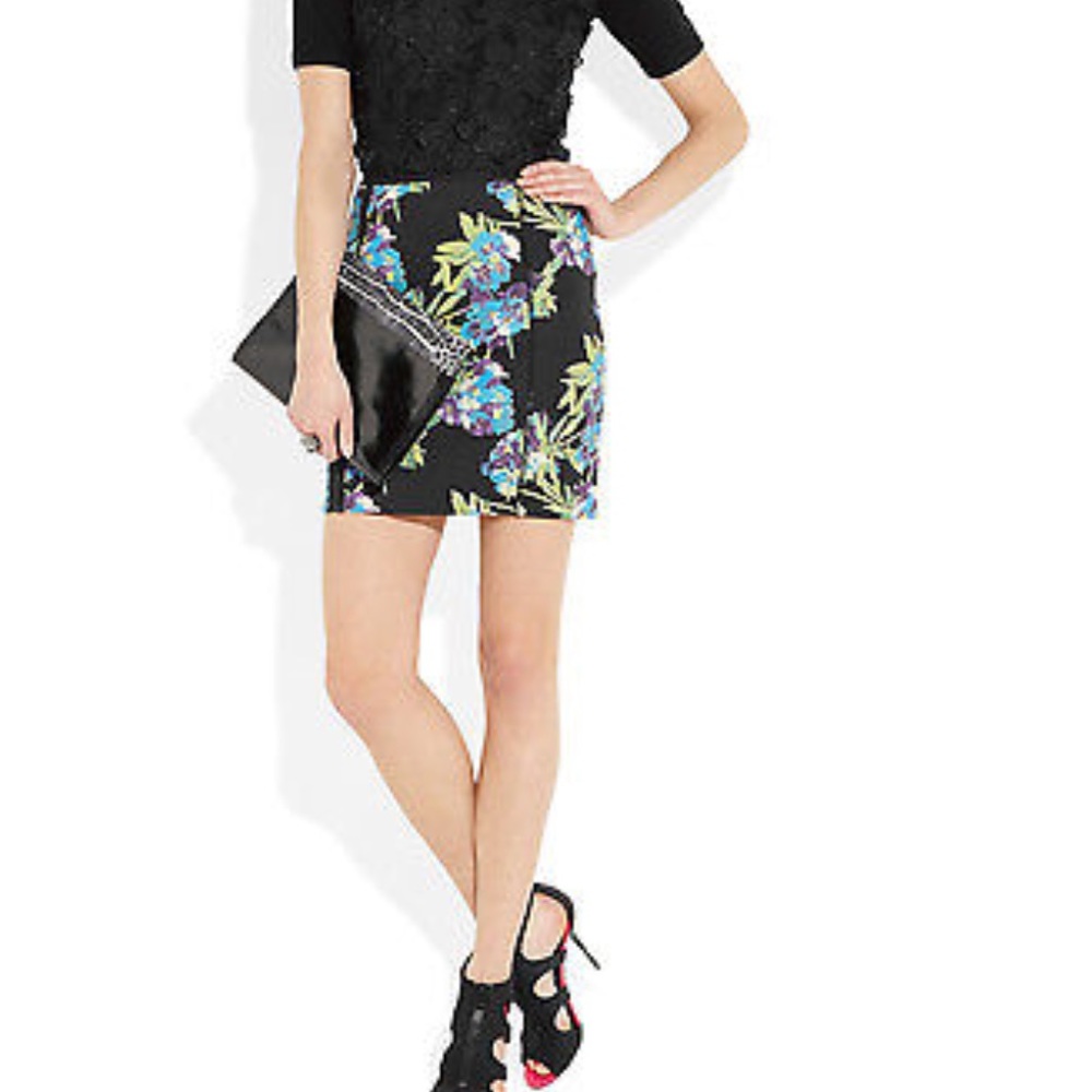 NWT $325 Elizabeth and James Floral Scuba Skirt - Picture 2 of 5