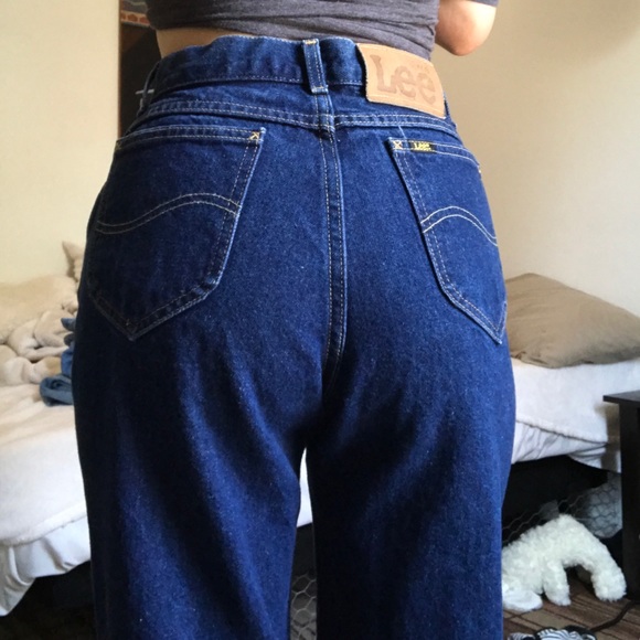 high waisted mom jeans - Picture 2 of 4
