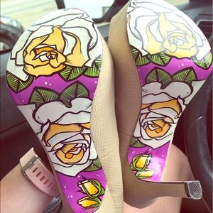 Taylor Says Heels, Size 9.5