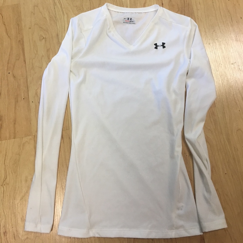 Size S Underarmour white layer