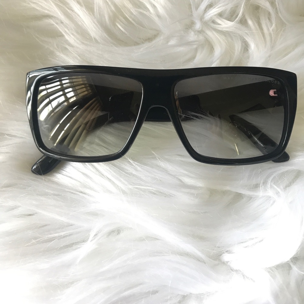 Marc by Marc Jacobs sunnies