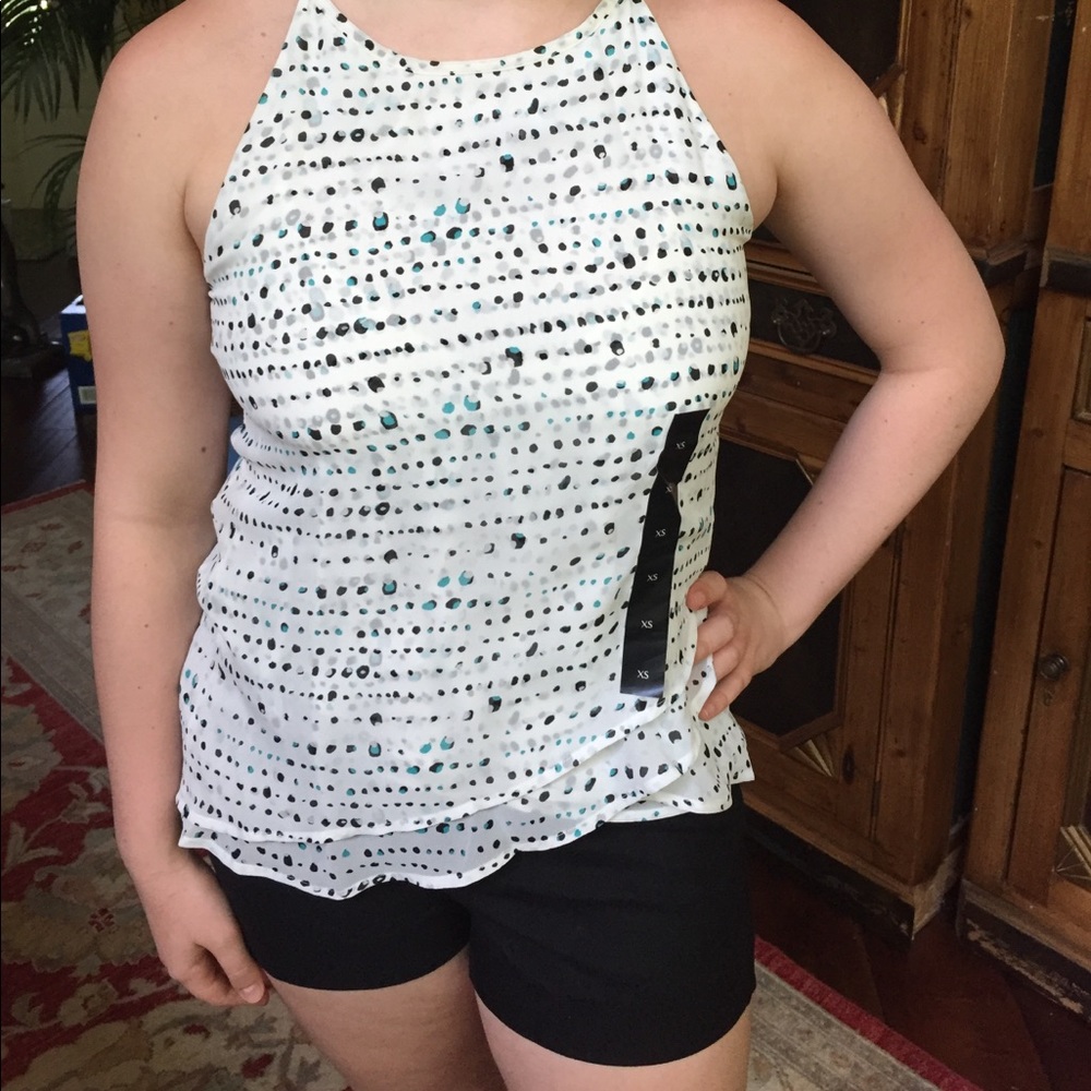 Banana Republic size printed neutral top XS NWT