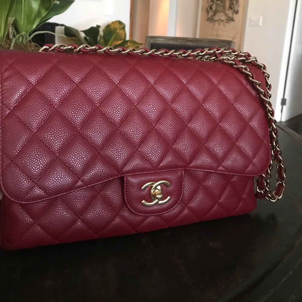 Chanel Red Caviar Jumbo Classic. - Picture 3 of 4