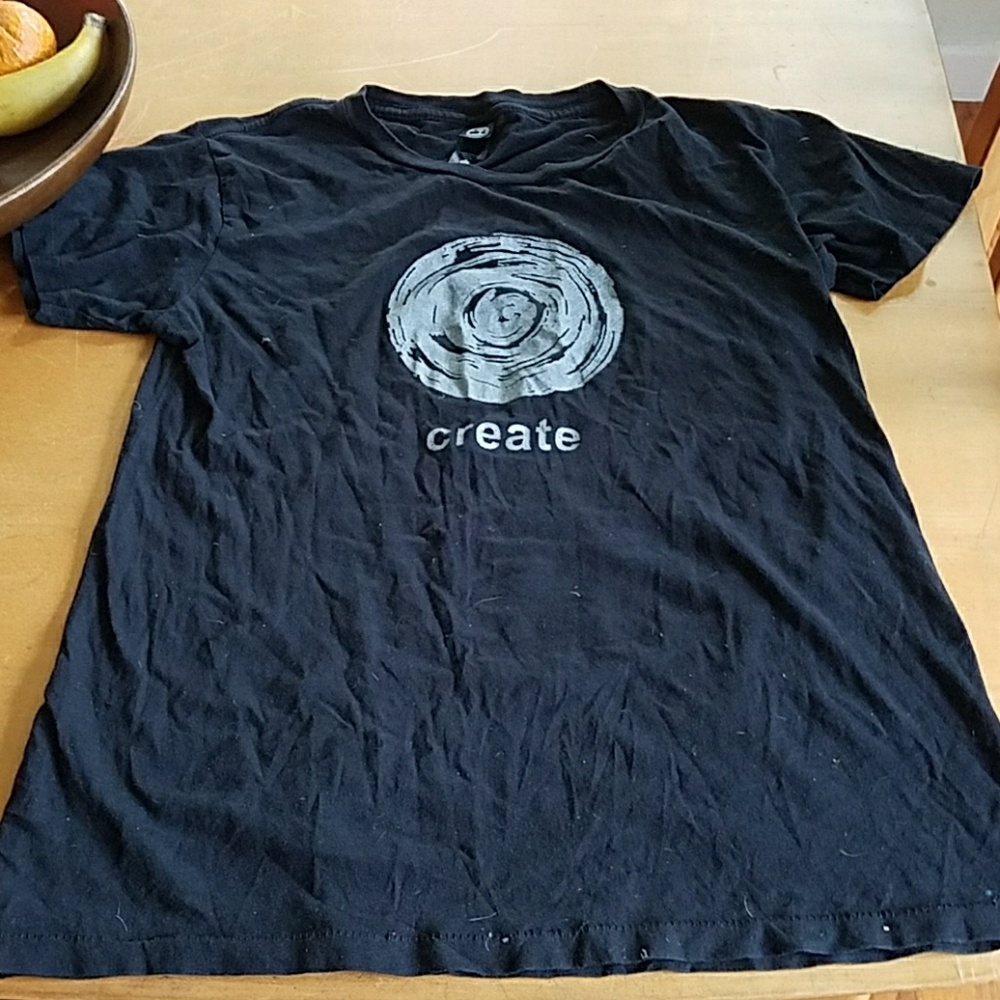 Aveda Create Tee in XL runs small