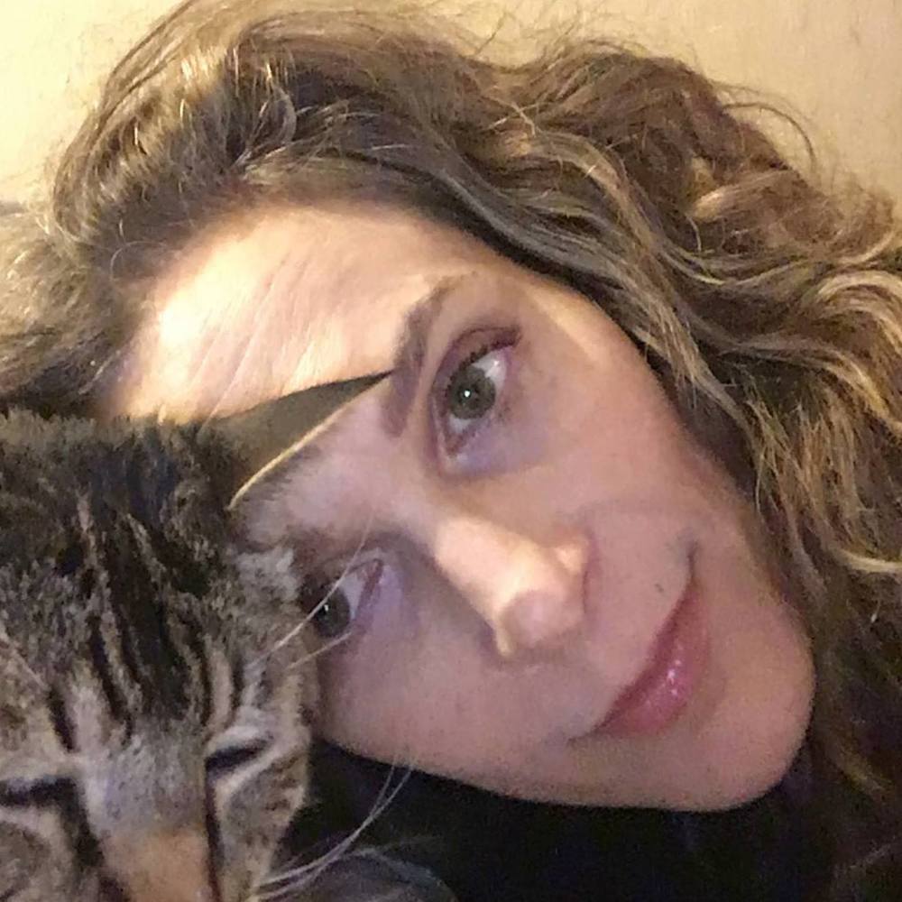 Meet your Posher, Rebecca