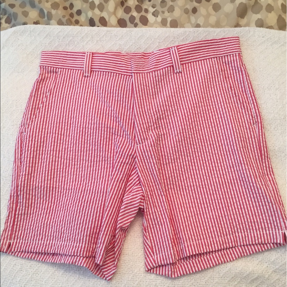 NWOT red & white seersucker shorts