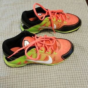 Girl's Nike softball shoes, size 2Y