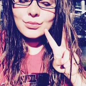 Meet your Posher, Kylee