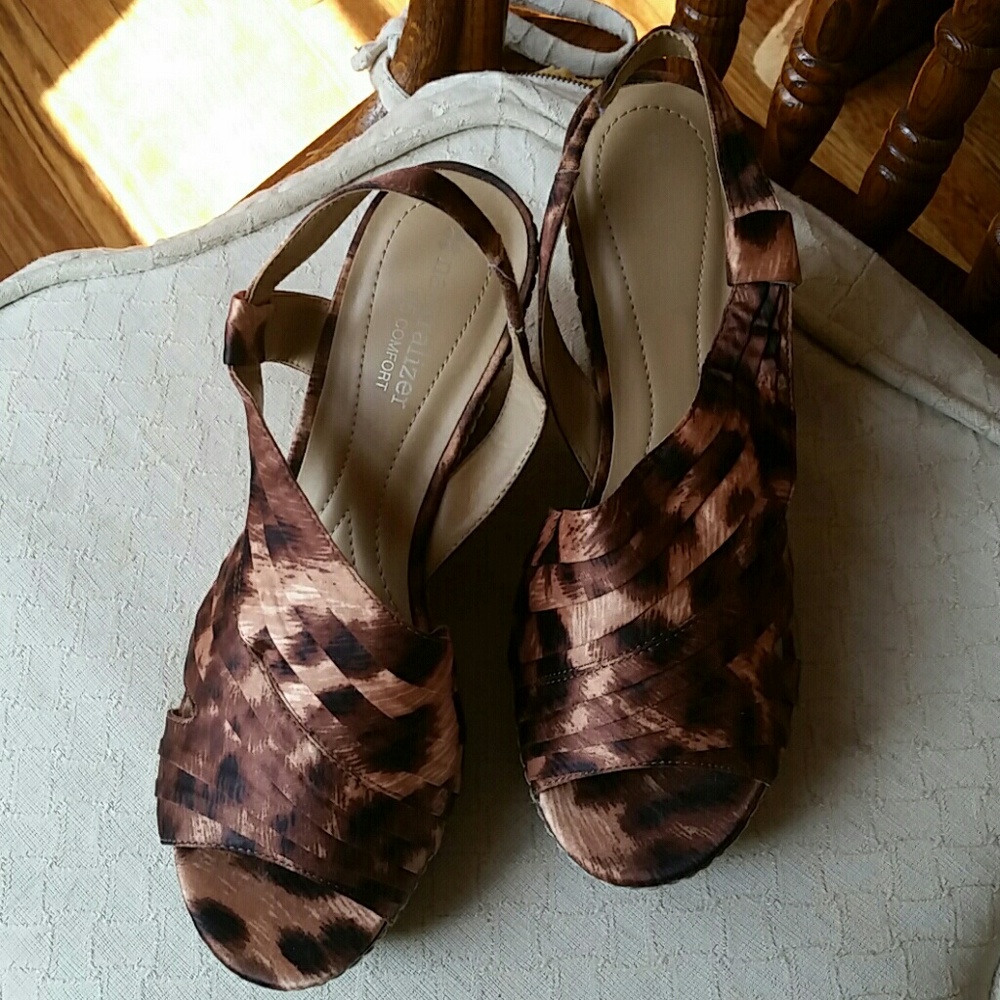 Animal print platforms
