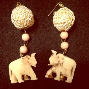 Elephant & crochet ball earrings