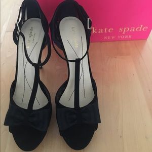 New Kate Spade T-strap black bow pump #8.5