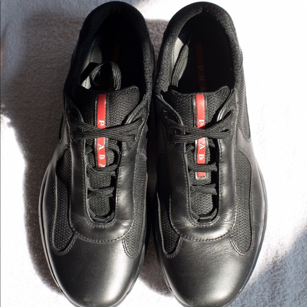 Prada PS0906 MENS sneakers. GUARANTEED AUTHENTIC.