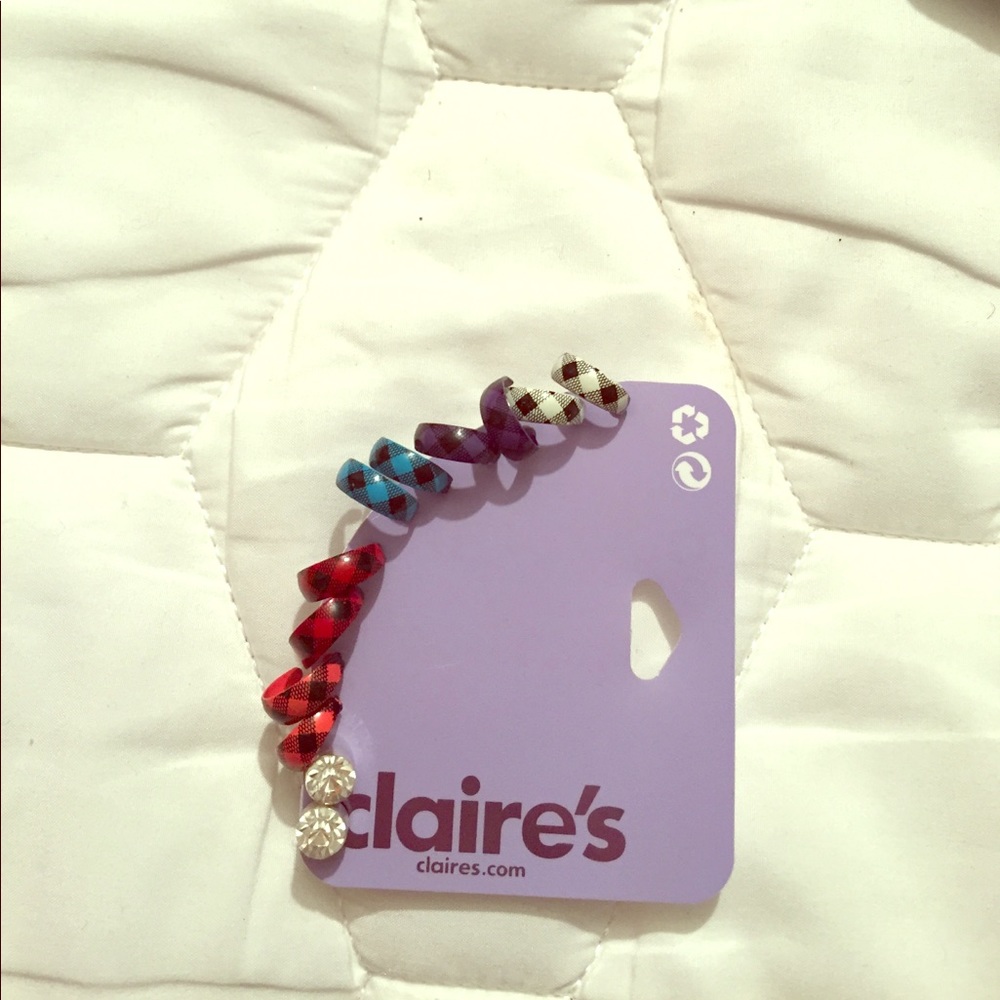 Claire's earrings