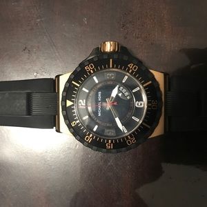Michael kors mens sports watch.