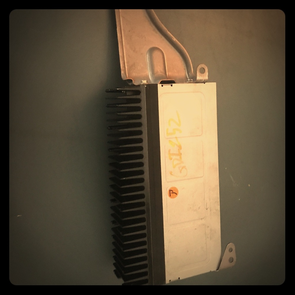 2006 Lexus GS300 Amplifier
