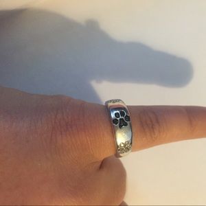Zales ASPCA Collection Paw Print Ring size 8