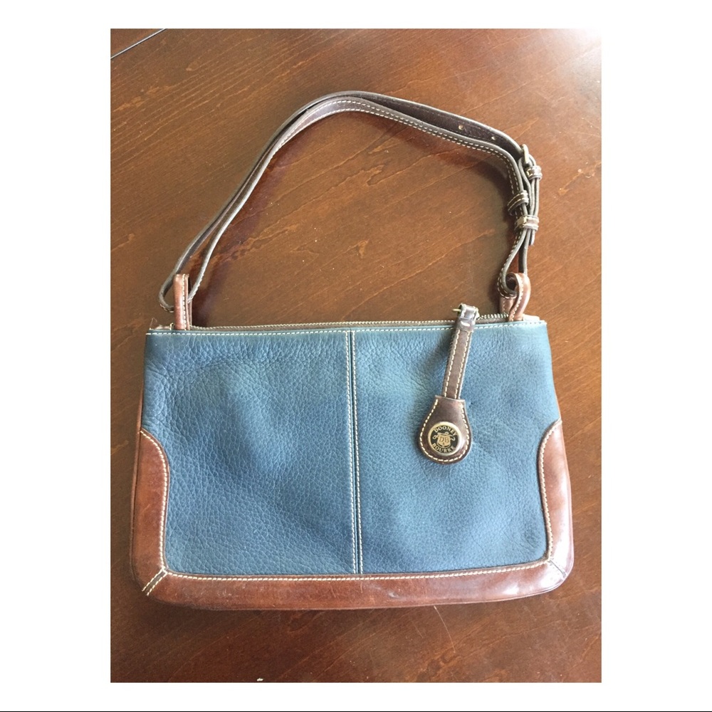 Dooney & Bourke pebbles leather navy and brown bag