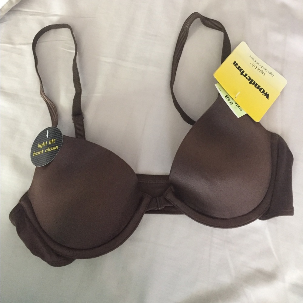 NWT front close push-up bra
