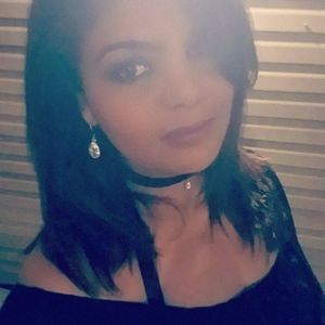 Meet your Posher, Denise