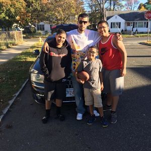 Meet your Posher, Wilfredo