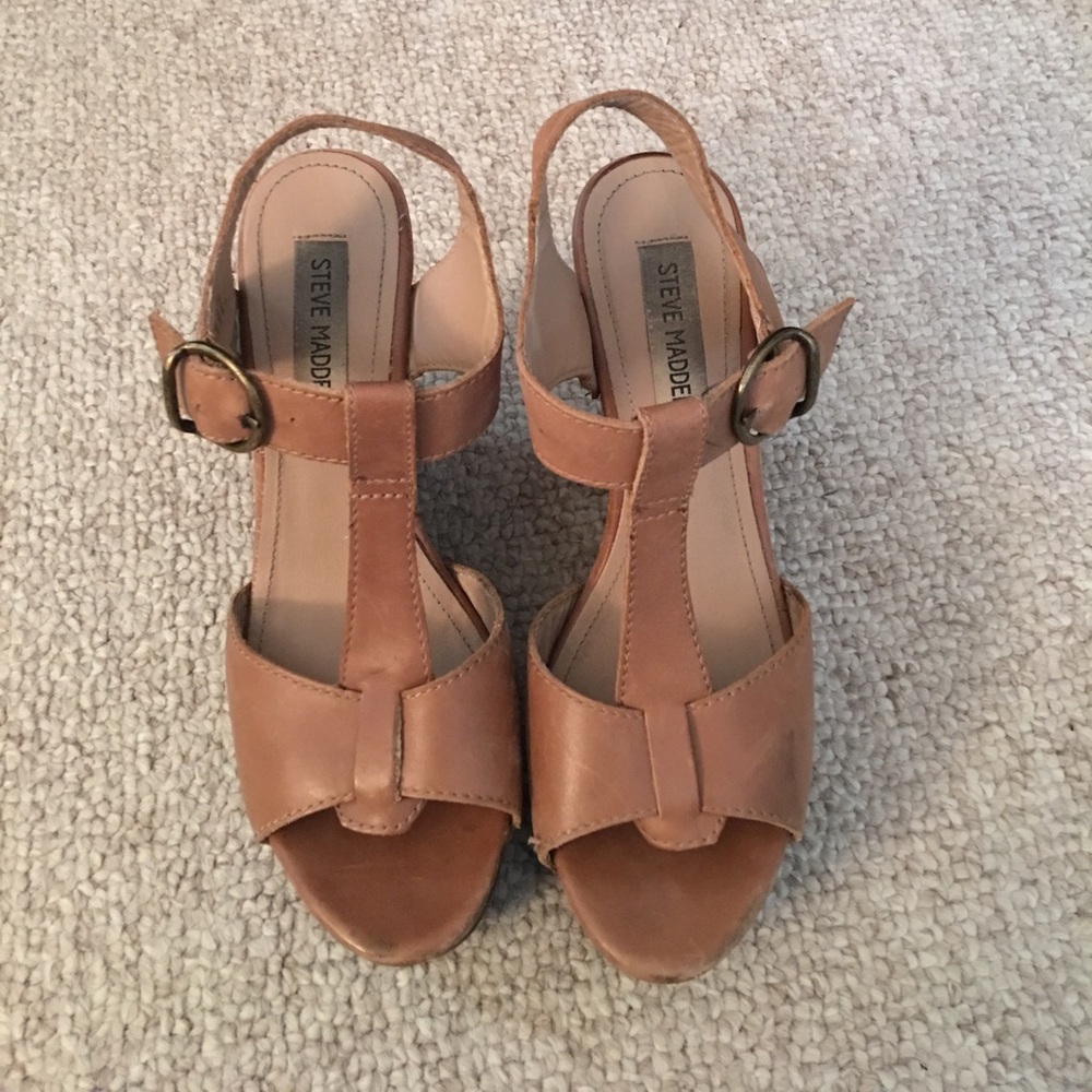 Steve Madden Brown Wood Wedges
