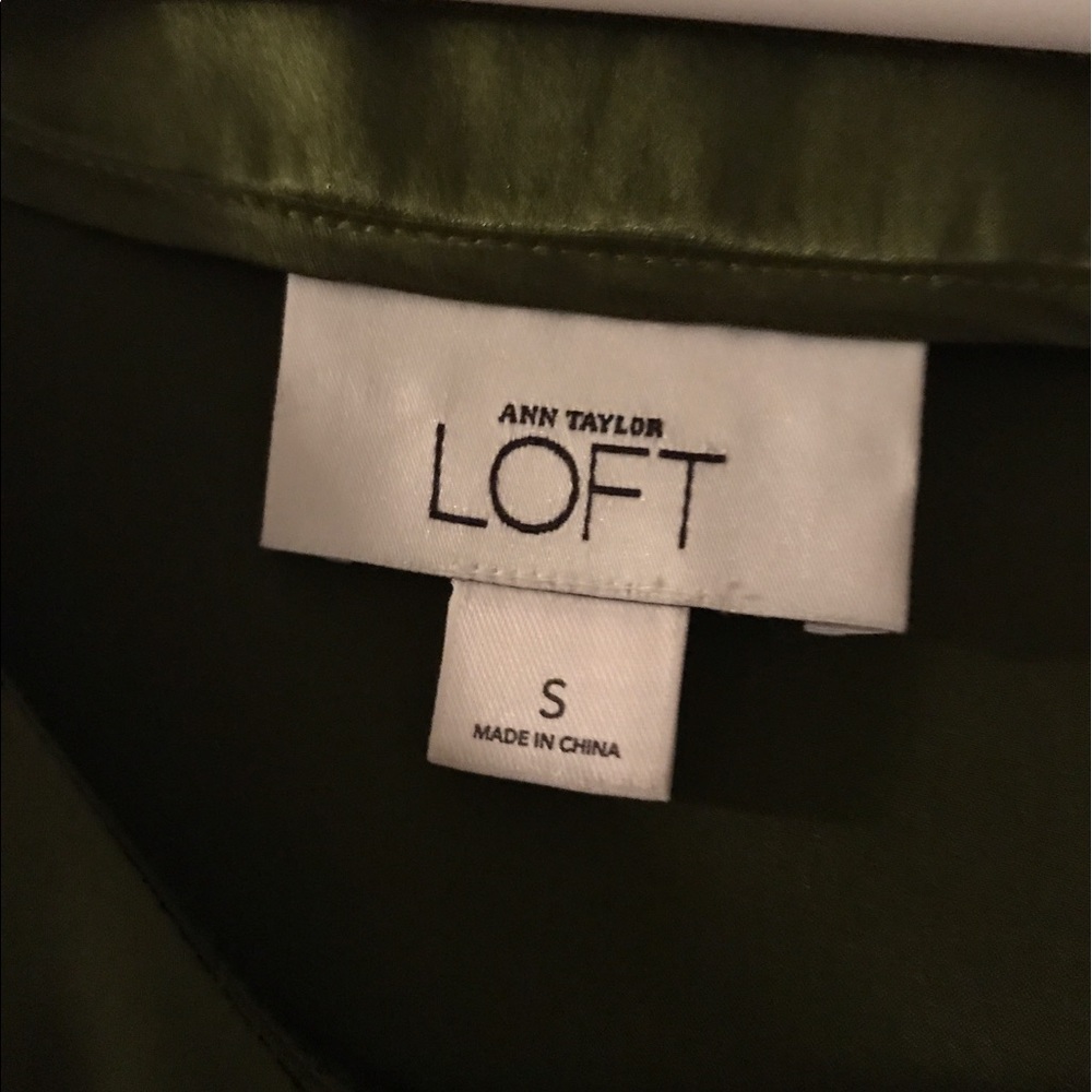 Green blouse - Picture 2 of 2
