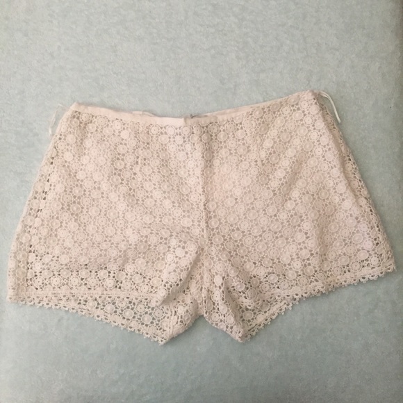 Joie Somme Crochet Short Size 4 - Picture 3 of 4
