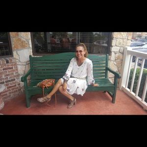 Meet your Posher, Lealie