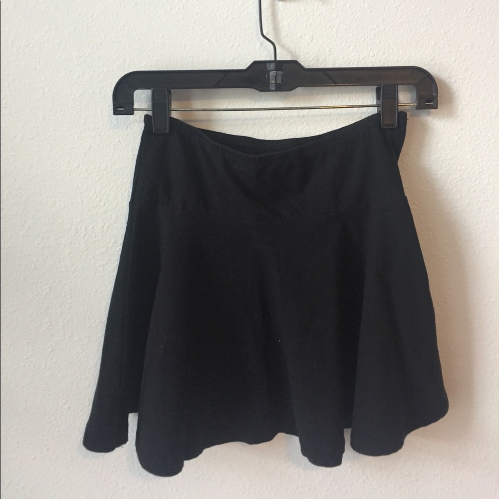Cute black skater skirt