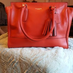 Coach: Legacy leather medium carryall