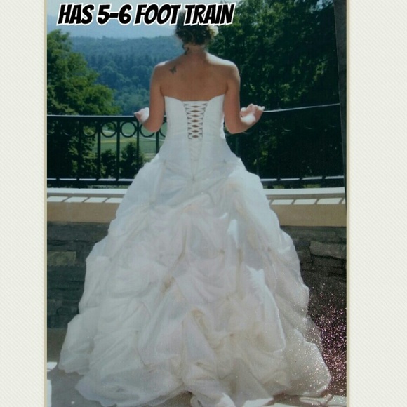 Maggie Suttero Strapless Corset Wedding Gown - Picture 2 of 4