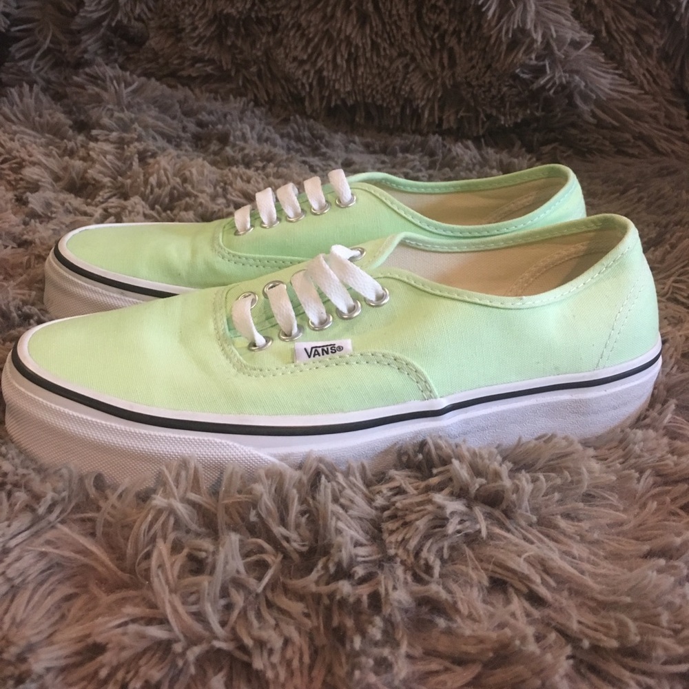 Mint Green Vans Men's Sz 7 Women's Sz 8.5 EUC